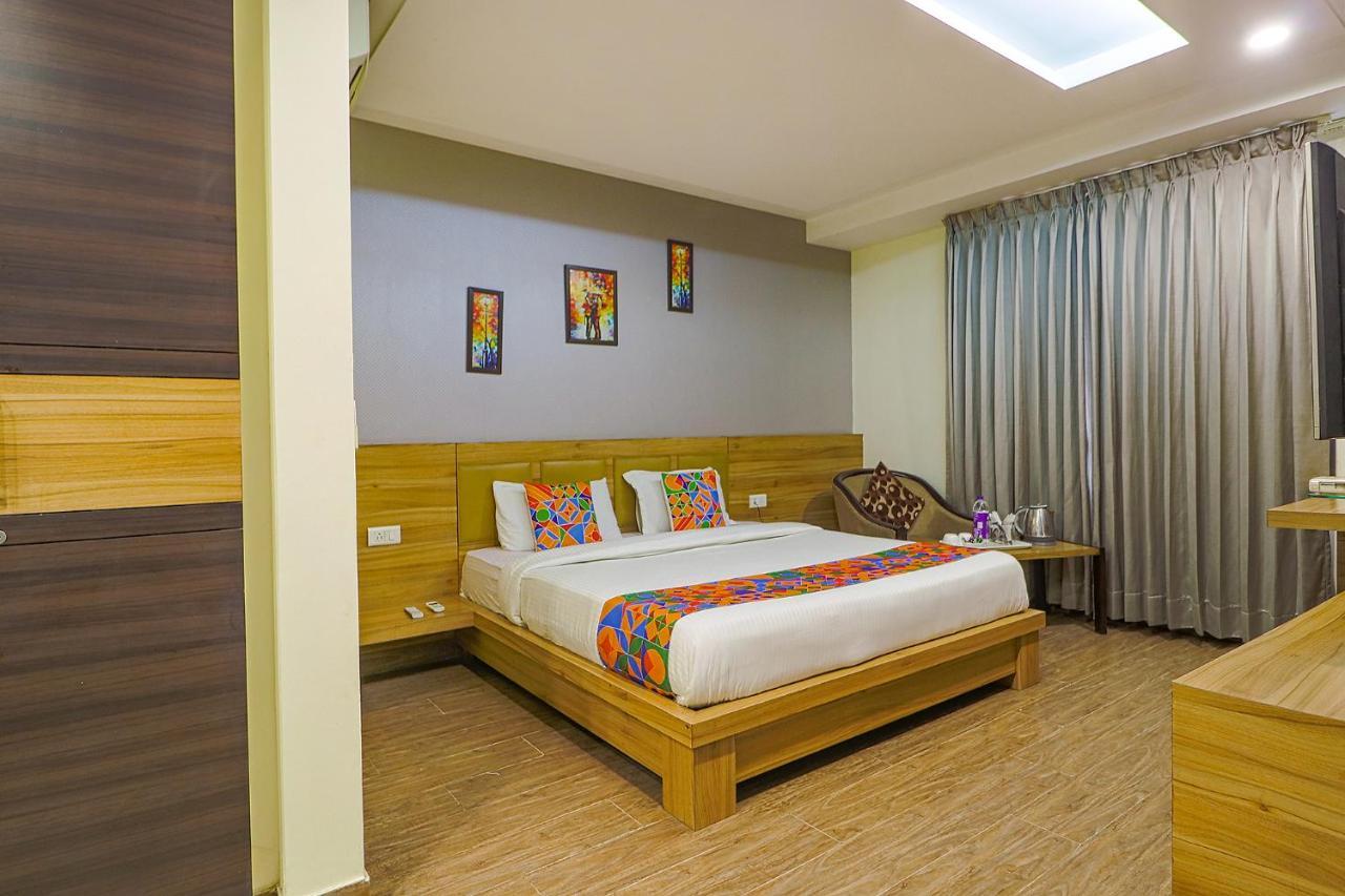 Fabhotel Prime Z Grand Ludhiana Esterno foto