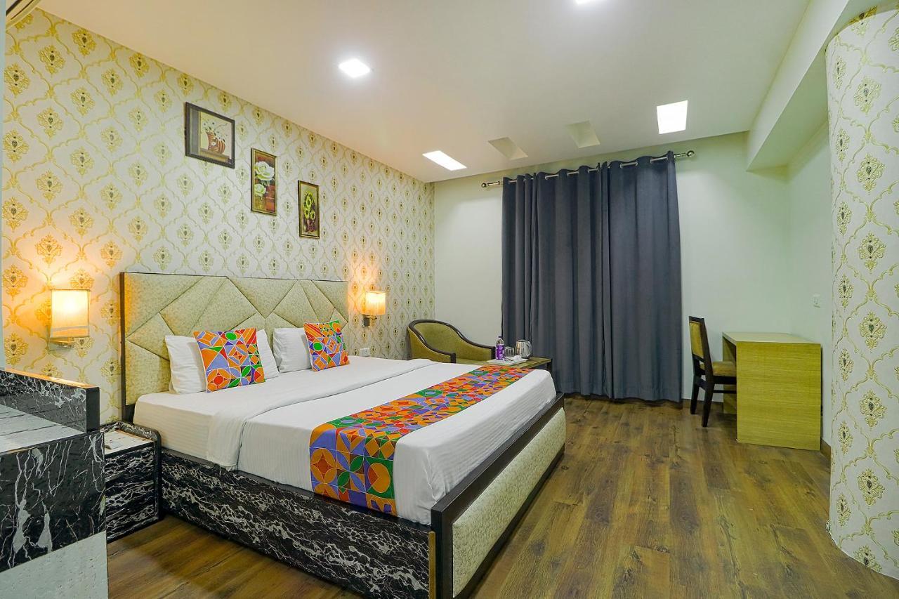 Fabhotel Prime Z Grand Ludhiana Esterno foto